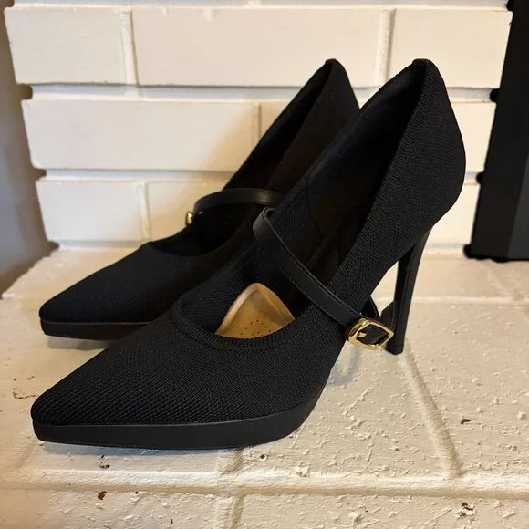 Classic Black Mary Jane Pointed-Toe Heels - Picture 3 of 5